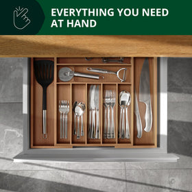 ROYAL CRAFT WOOD makeup brushes stay sorted and easy to grab.