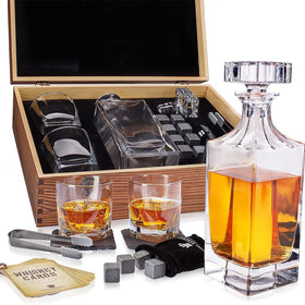 Royal Reserve whiskey decanter 24oz bottle for elegant pours
