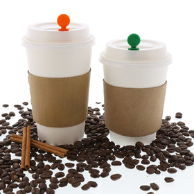Royal StixToGo tight-fit plug secures oval sipping holes for a secure seal.