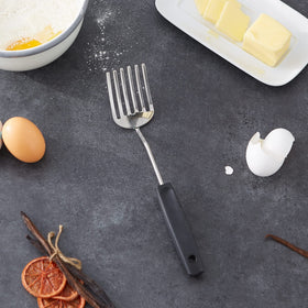 RSVP International Endurance Fantastic Fork ideal for folding ingredients into batters