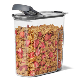Rubbermaid Brilliance BPA-free material: safe daily storage