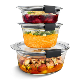 Rubbermaid Brilliance glass round container in fridge storage for fresh leftovers