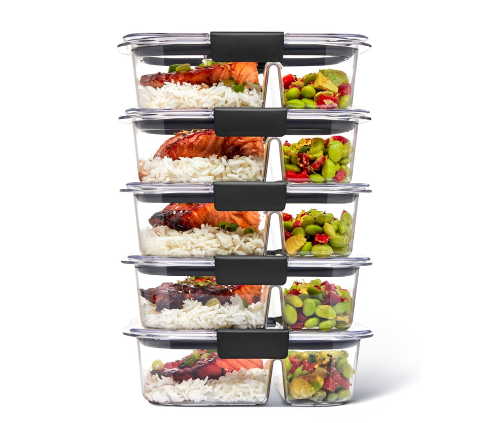 Rubbermaid Brilliance 2-compartment container with lid on for airtight lunch prep