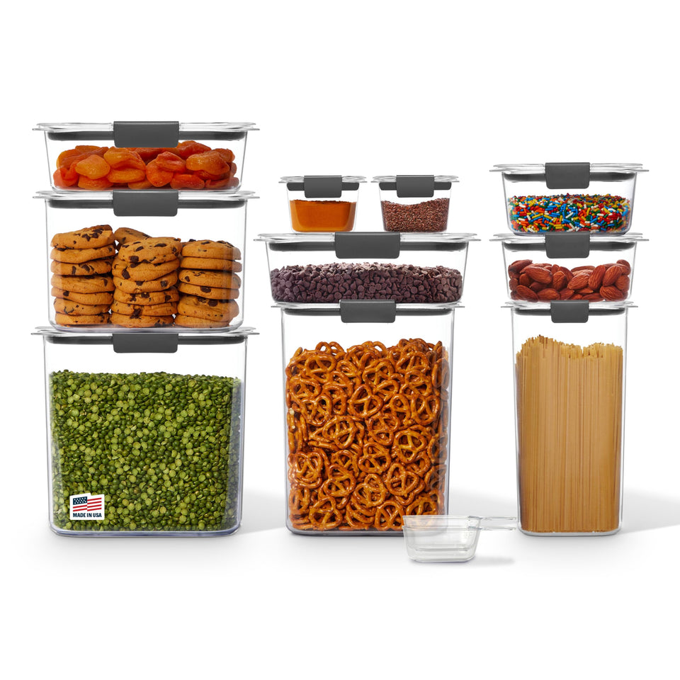 Rubbermaid Brilliance 16-cup pantry container shows clear content and sealable lid for freshness