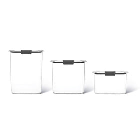 Rubbermaid Brilliance freezer-safe storage keeps dry foods ready for freezing.