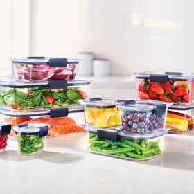 Rubbermaid Brilliance pantry-friendly containers for pastas and baking ingredients.