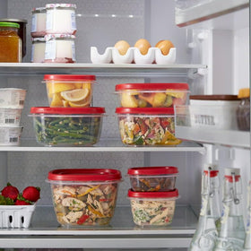 Rubbermaid Easy Find Lids dishwasher-freezer-safe image suits versatile storage.