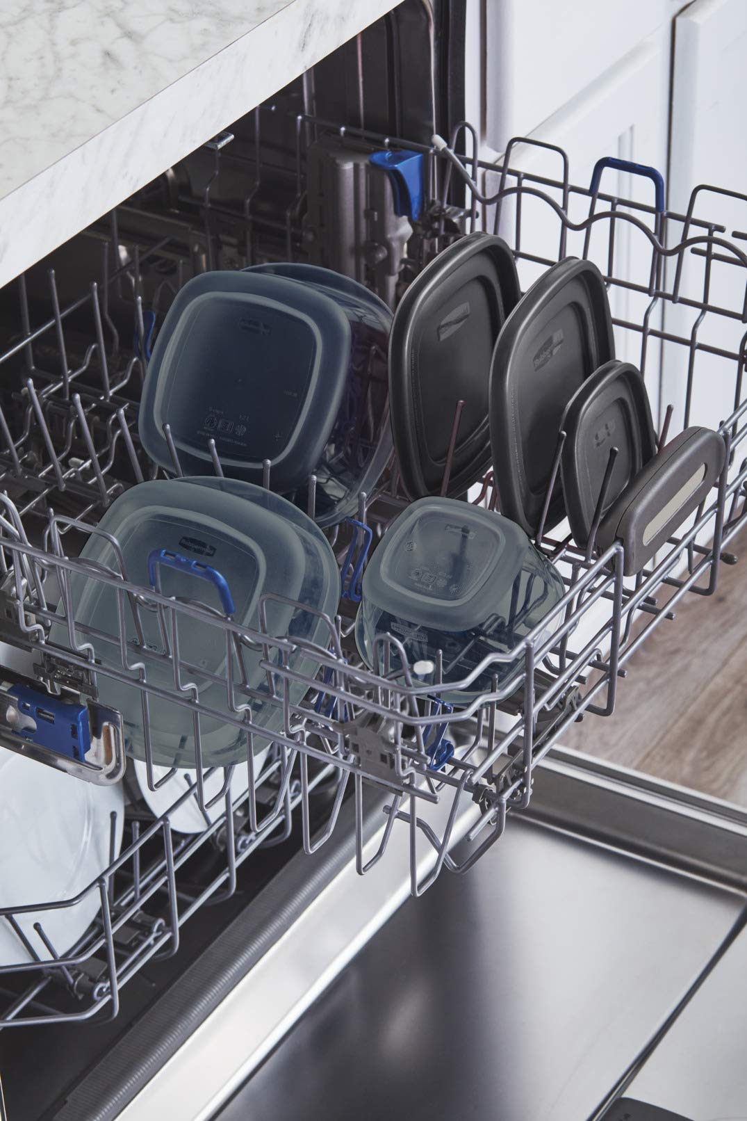 Rubbermaid EasyFindLids ideal for meal prep and portioning