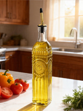 Ruiao clear glass bottle showing 17oz capacity for easy portioning.