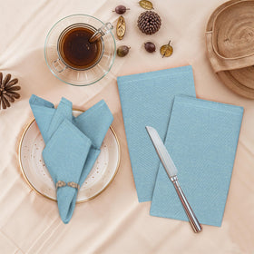 Ruvanti napkins close-up showing reinforced hem and stitching.