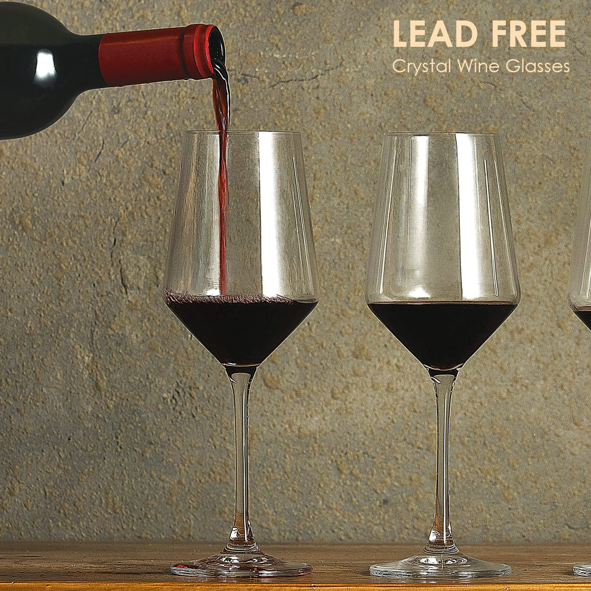 S Salient 14oz wine glass balances capacity with refined tulip shape.
