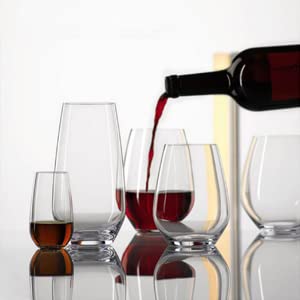 S SALIENT wide-bowl design enhances aroma and aeration.