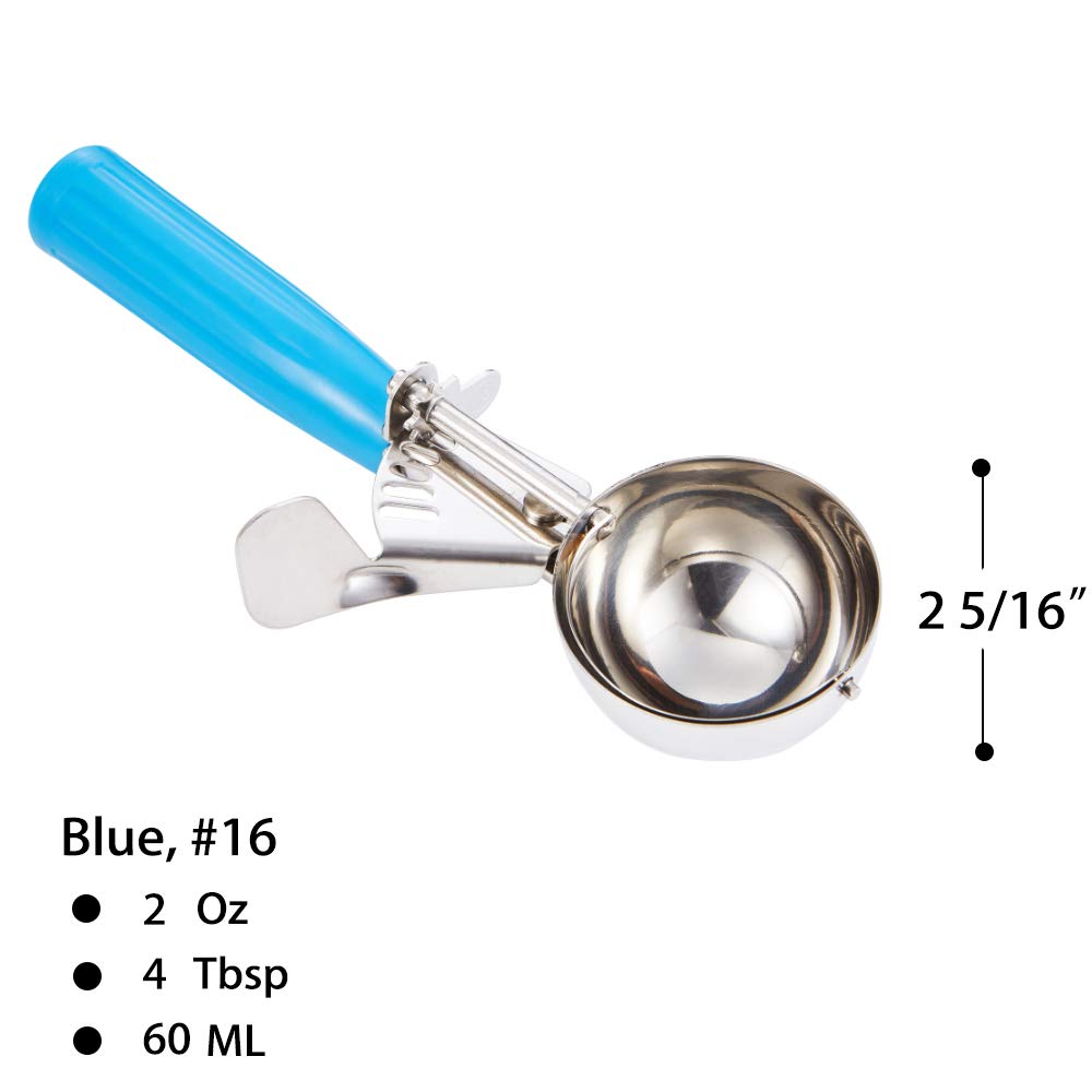 Saebye cookie disher in blue handle delivering accurate portions.