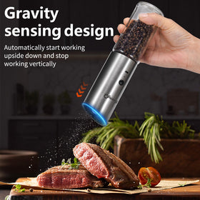 SaengQ LED light guides seasoning during grinding