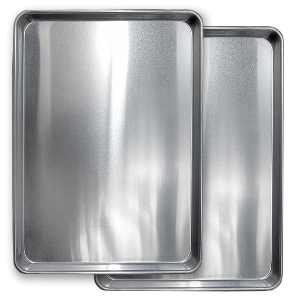 Saffron & Sage 2-pack sheet pans 18x13 for large-batch baking and even heating.