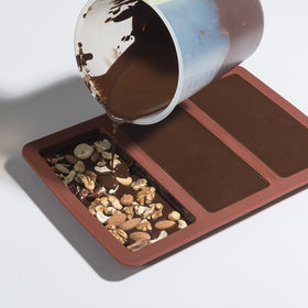SAINT NIEVE multi-purpose mold for chocolates, candies, wax melts, and crafts