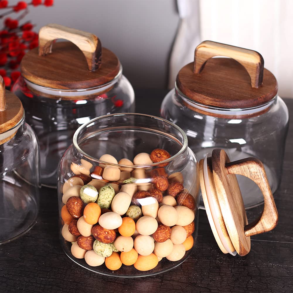 SAIOOL flour and sugar jars preserve baking ingredients.