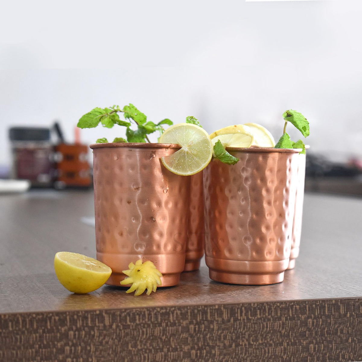 SAJTOX handmade craftsmanship highlights the tactile hammered texture and grip.