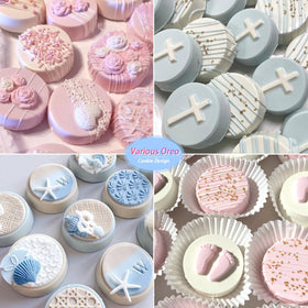 Versatile Sakolla molds suitable for cakes, jellies, and candies.
