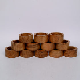 Samhita acacia napkin ring used as wedding decor to elevate table charm.