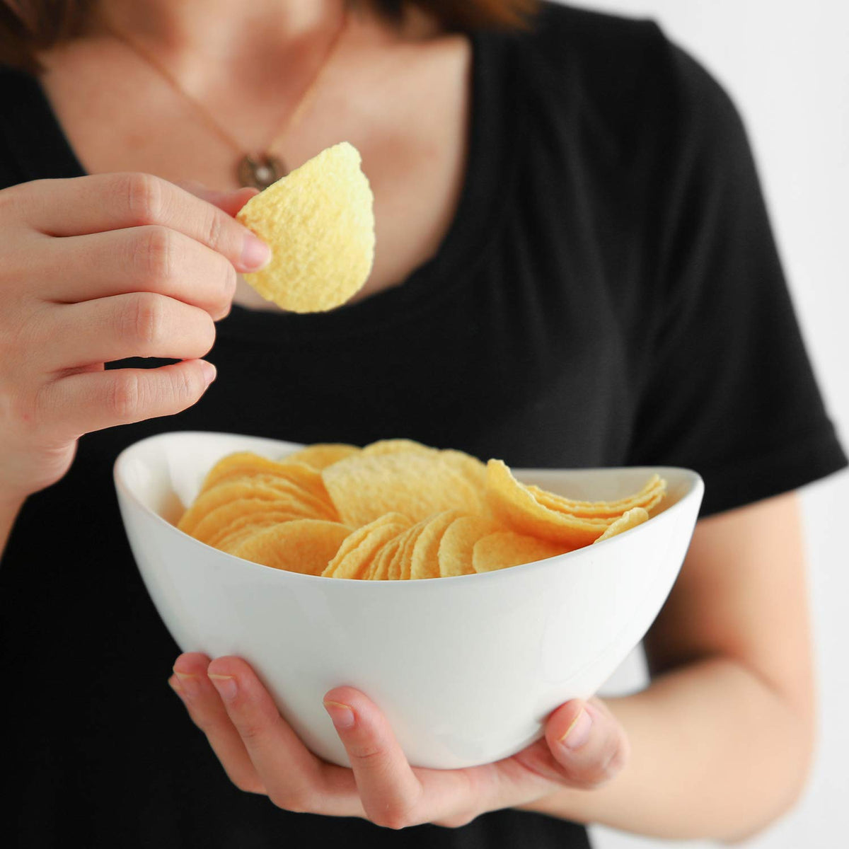 Samsle bowls labeled microwave and dishwasher safe for convenient cleanup