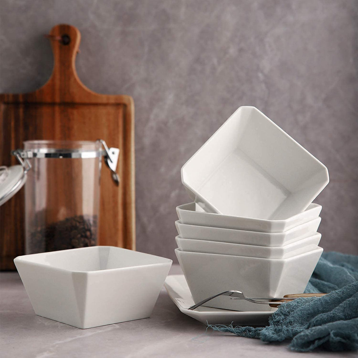 Samsle gift-ready bowls, ideal for weddings and housewarmings.