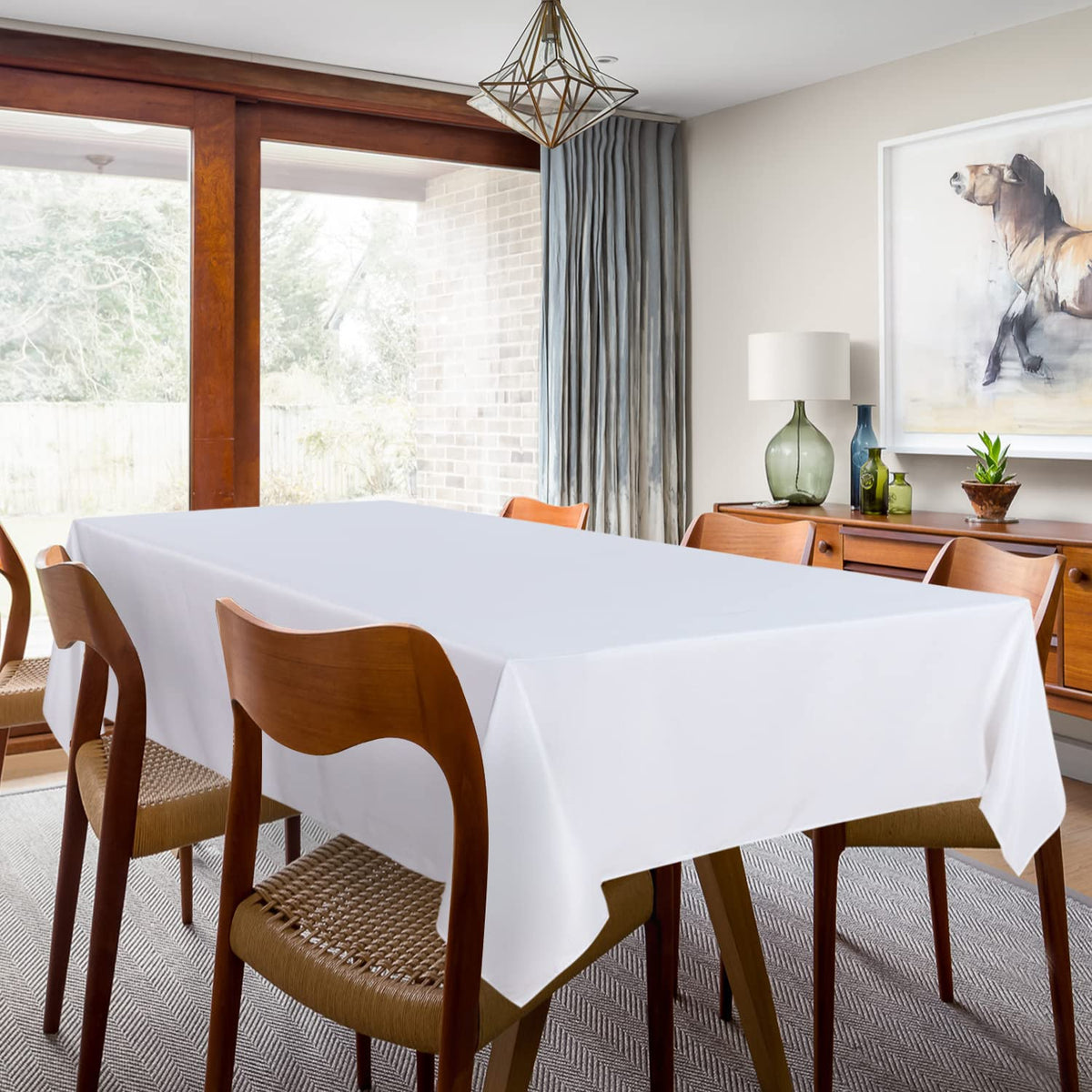 Sancua white tablecloth close-up showing fade-resistant polyester fabric.