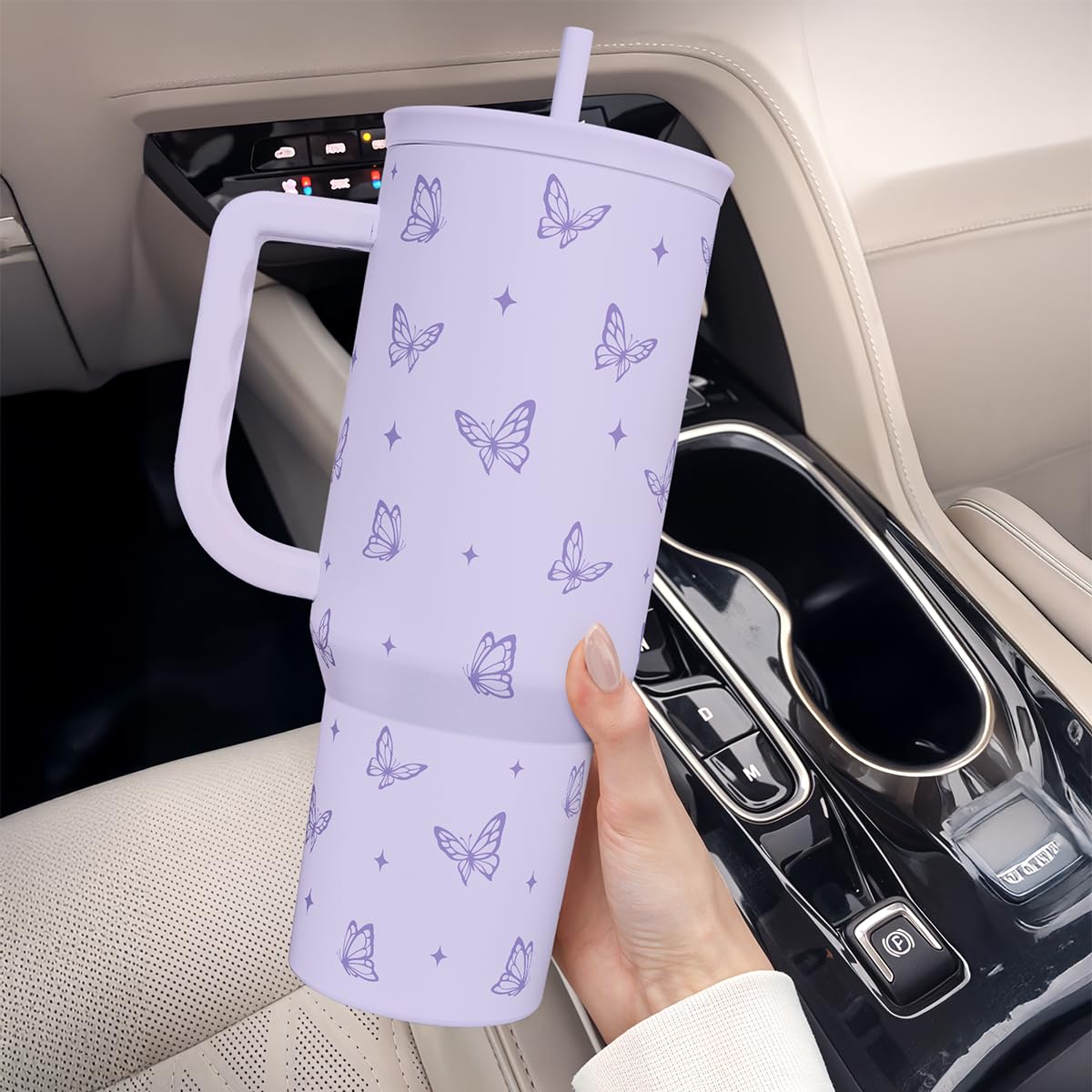 SANDJEST 40-ounce capacity reduces refills during busy days.