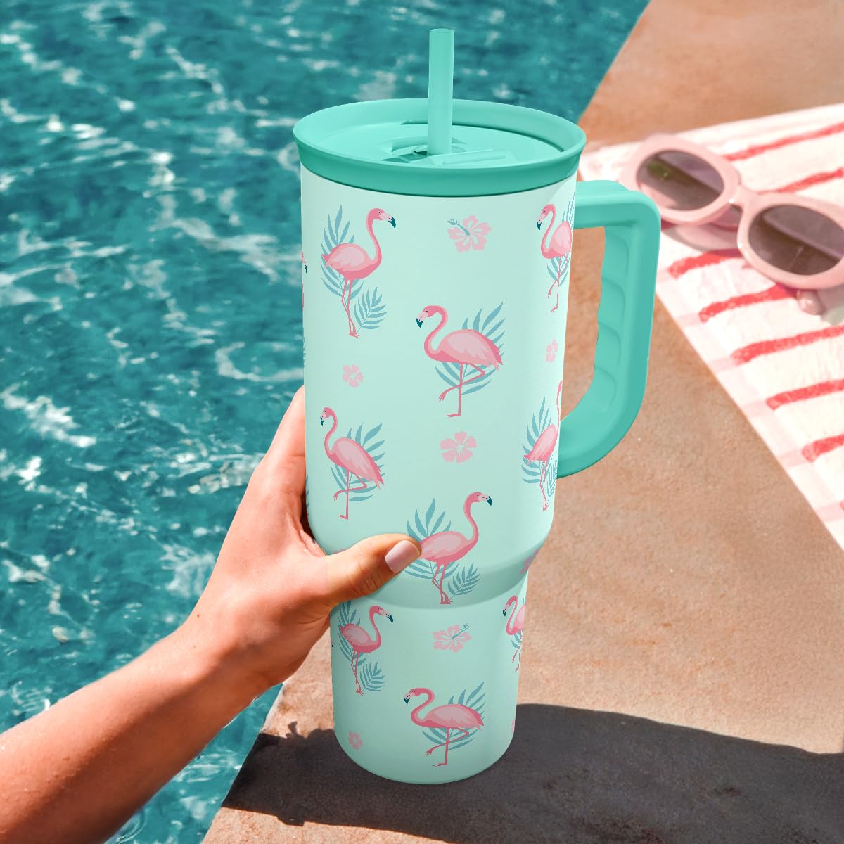 SANDJEST Flamingo 40oz outdoors for travel or gym momentum.