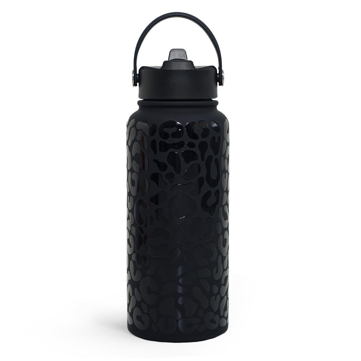 SANDJEST Leopard 32oz bottle with leopard print and vacuum insulation.