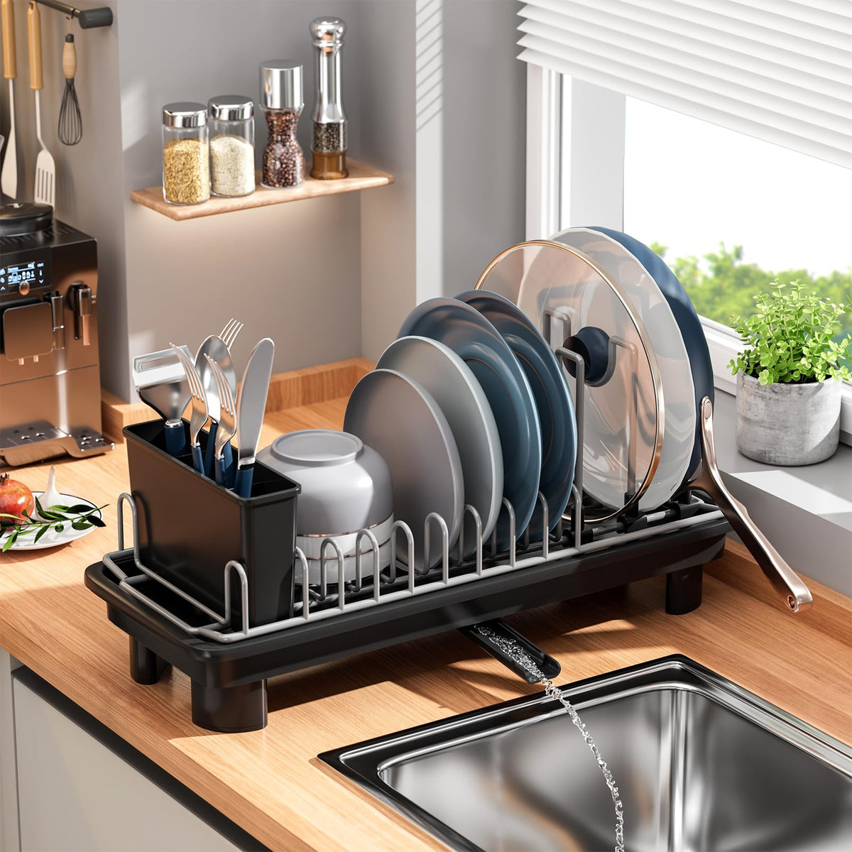 SanDream small dish drying rack with compact design saves counter space.