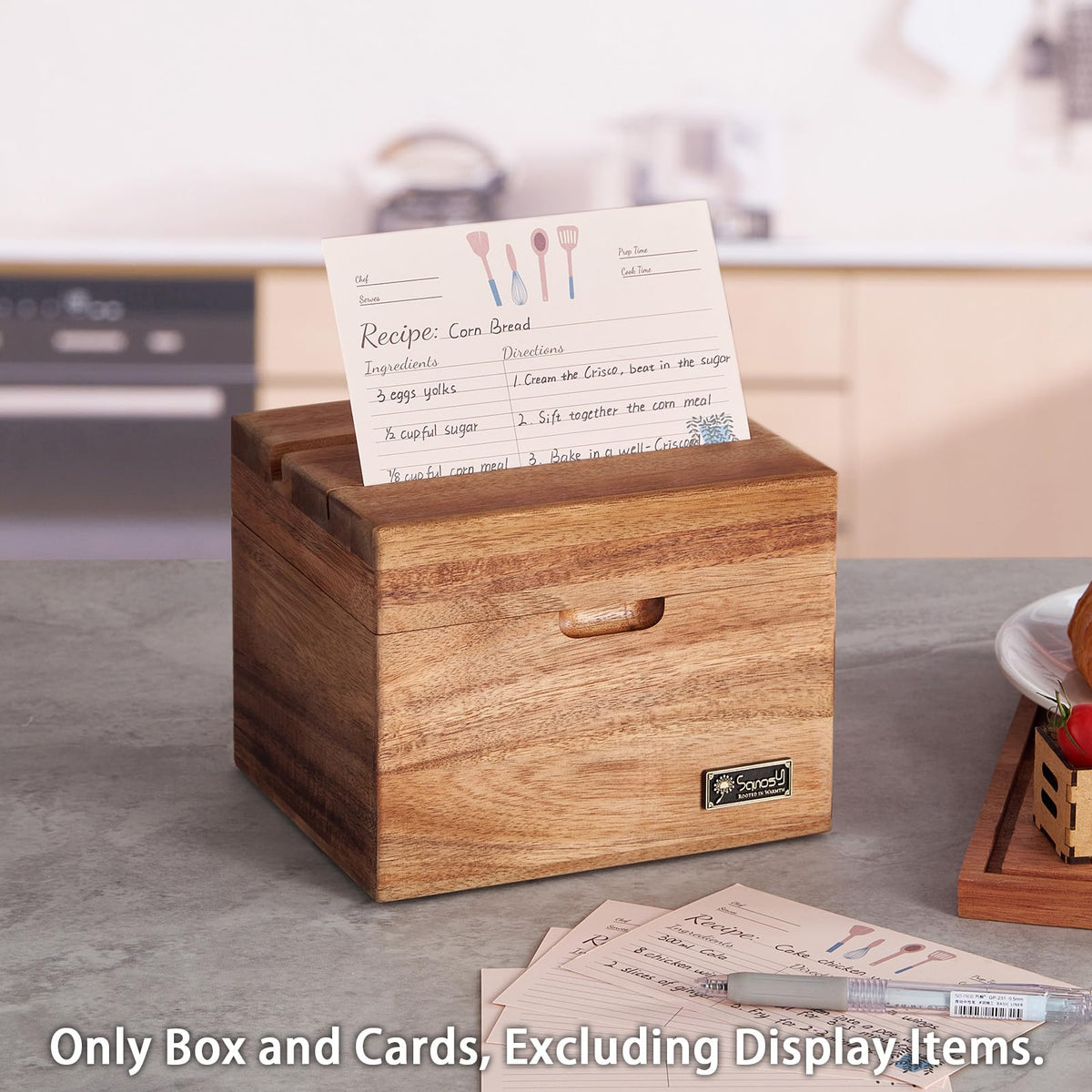 Sanosy magnetic lid ensures secure, quick access to your recipes.