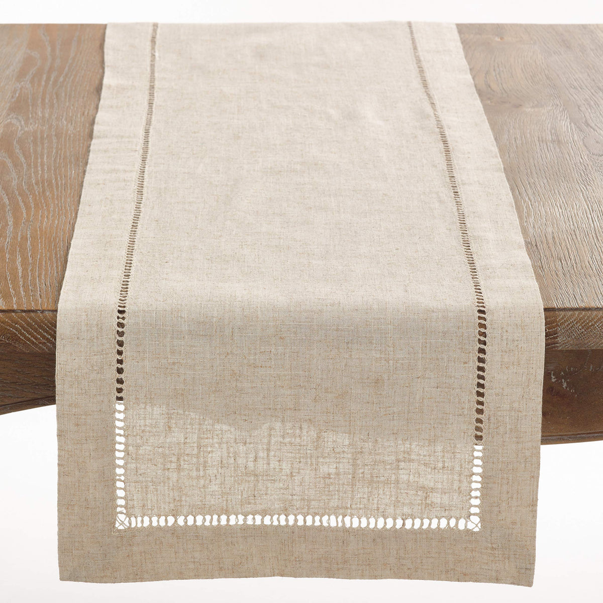 SARO LIFESTYLE poly-linen table runner with hemstitch border for refined tables.