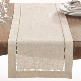 SARO LIFESTYLE table runner close-up highlights durable fabric texture and blend.