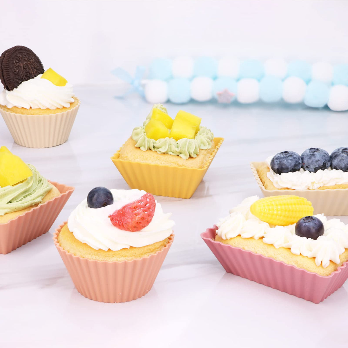 SAWNZC silicone muffin cups round shape for flexible lunch prep