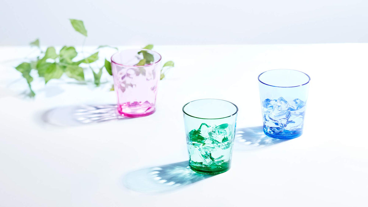 SCANDINOVIA dishwasher-safe plastic cups simplify cleanup after meals.