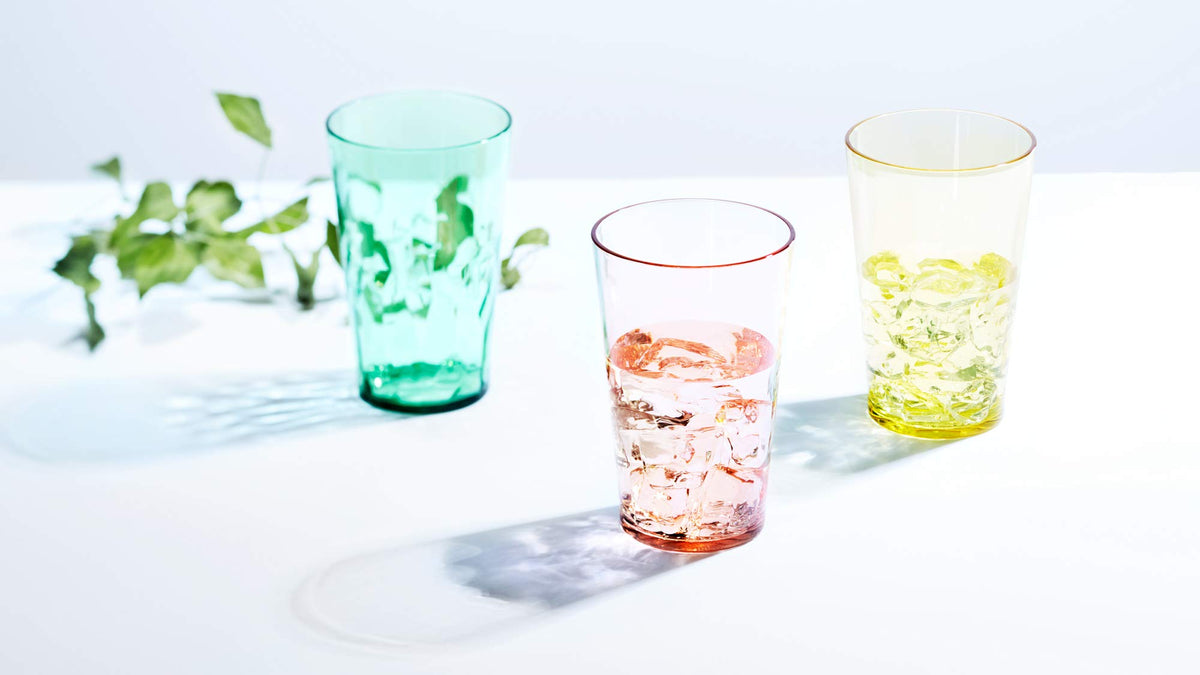 SCANDINOVIA dishwasher-safe plastic glasses staying clear after washing.
