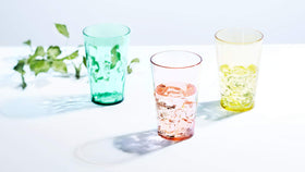 SCANDINOVIA dishwasher-safe plastic glasses staying clear after washing.