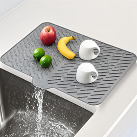 SCYFREID silicone drying mat 23x17 on counter, promotes air drying
