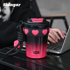 SDGA+ double-wall insulation keeps drinks hot or cold.