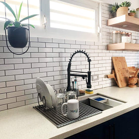 Searik foldable rack is dishwasher safe for easy cleaning.