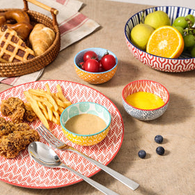 Selamica dipping bowls feature sturdy thickness with a glossy lead-free glaze for longevity.