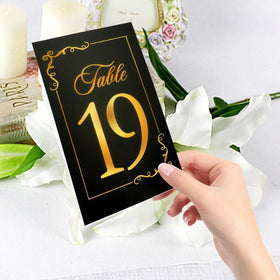 SELANTAG holders used as menu or photo display tools.