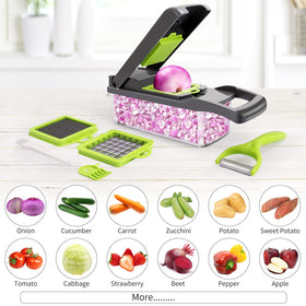 Senbowe container keeps chopped vegetables organized and ready to use.