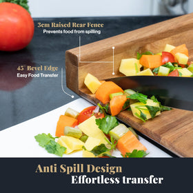 SENDAR cutting board features beveled edges for smooth transfers.