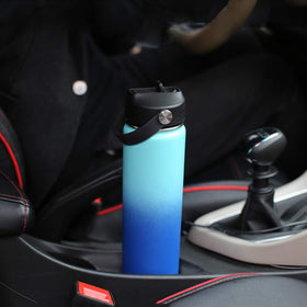 Black SENDESTAR bottle with powder coating resists wear daily use