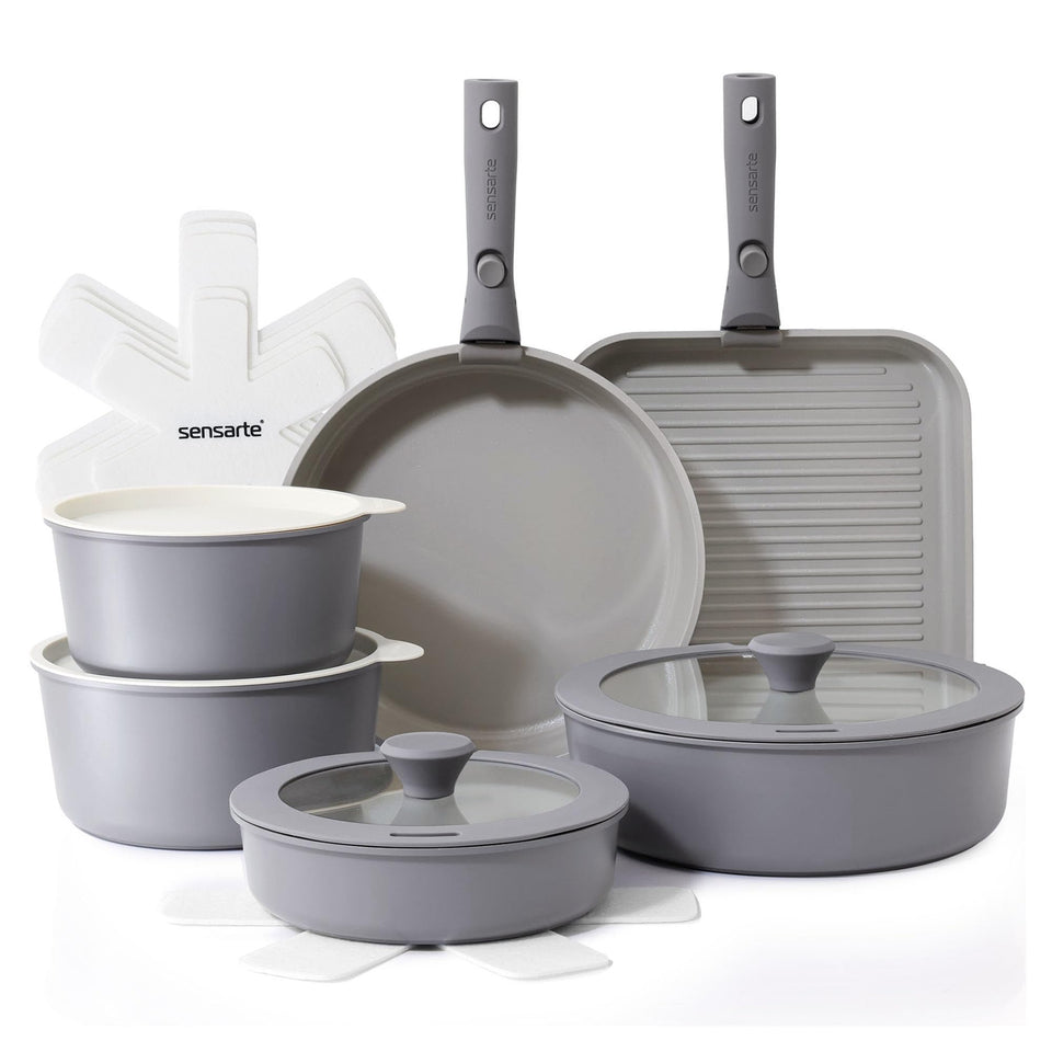 SENSARTE 17-piece ceramic cookware set with detachable handles for compact storage