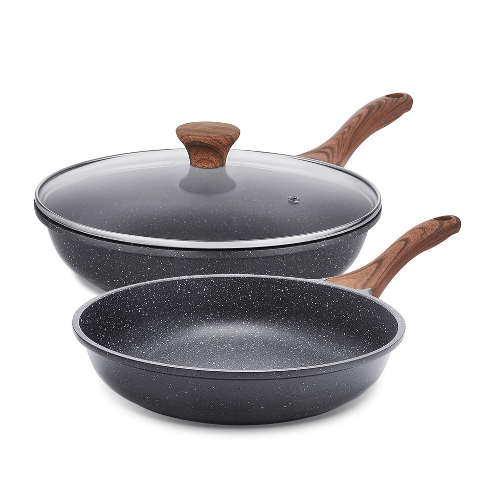 SENSARTE 8-inch omelette pan with lid demonstrates easy-release nonstick for smooth flipping.