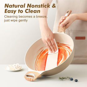 SENSARTE bakelite woodgrain handle stays cool during cooking.