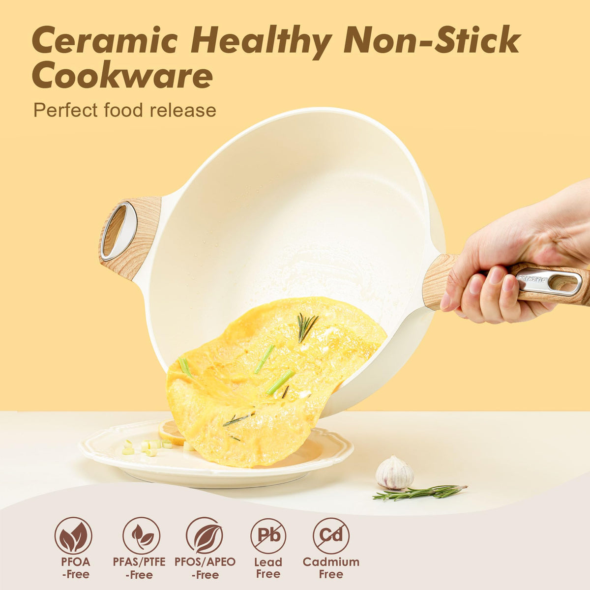 Closeup of SENSARTE ceramic nonstick surface enabling low-oil cooking.